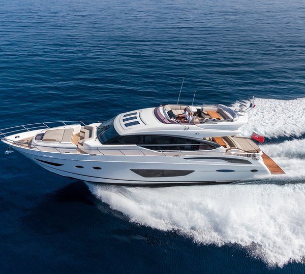 Princess Yachts UK build a luxury motor yacht range. | CHARTERWORLD ...